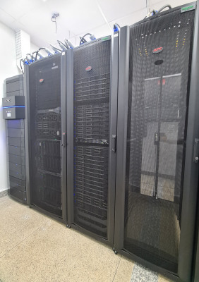 racks1